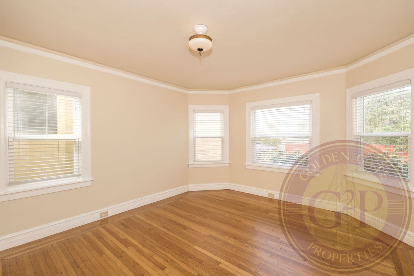 San Francisco House: 1252 Ulloa Street
