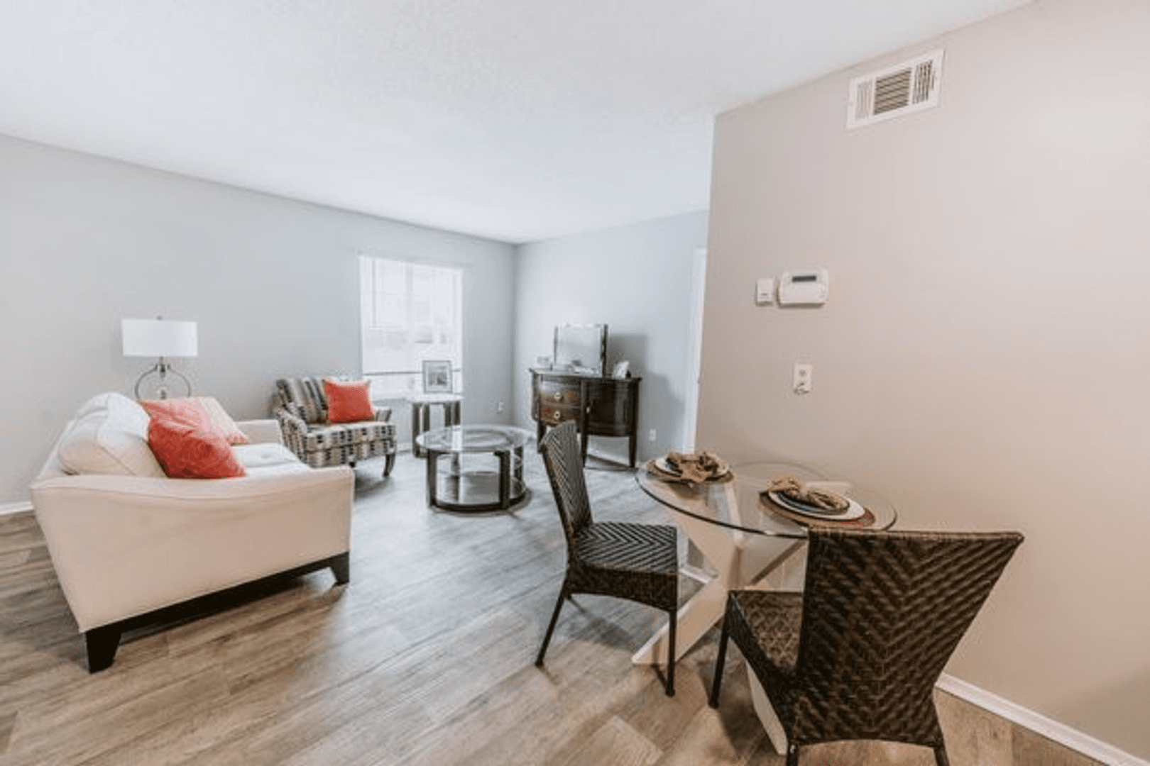 Mobile Apartment: 608 Azalea Rd