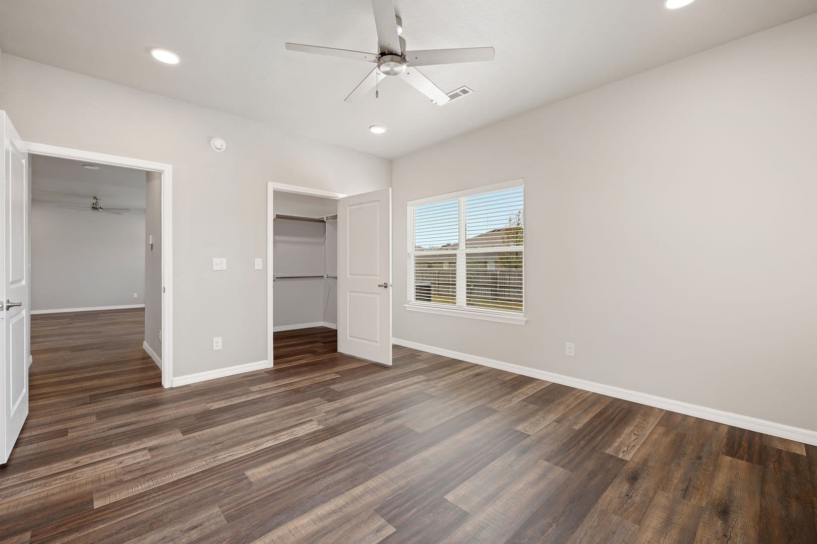 Tontitown Apartment: 693 Morsani Pl