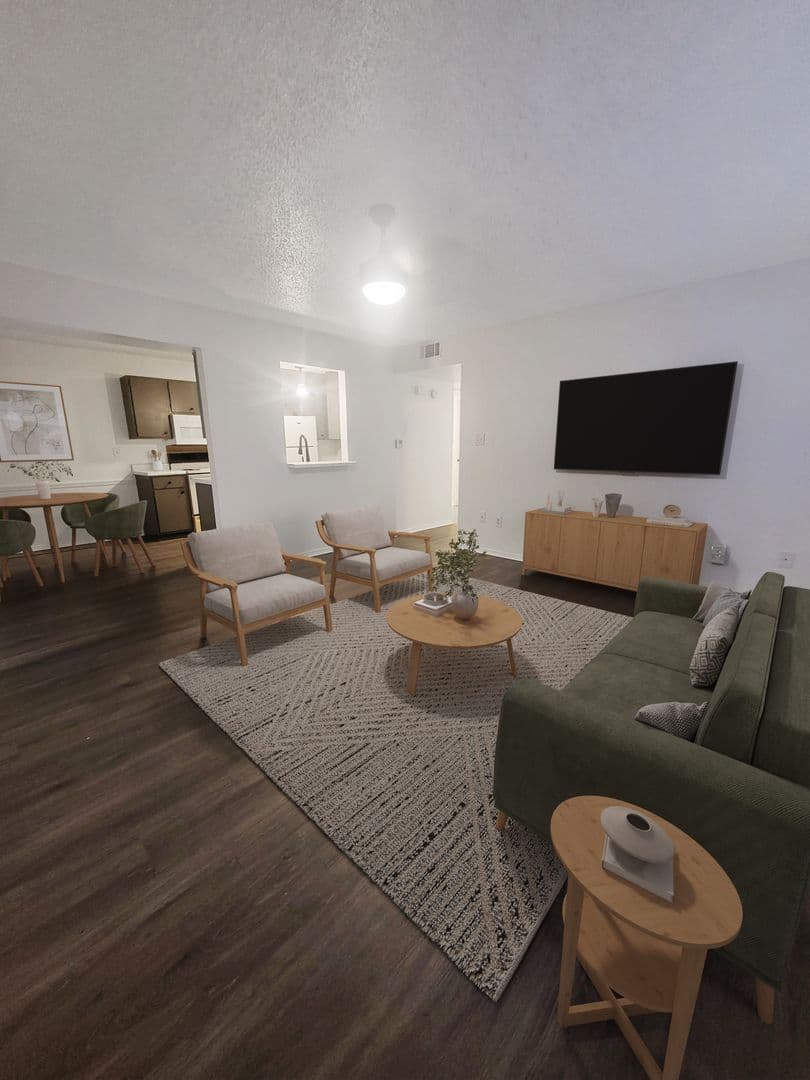 Fort Smith Apartment: 7114 Texas Rd