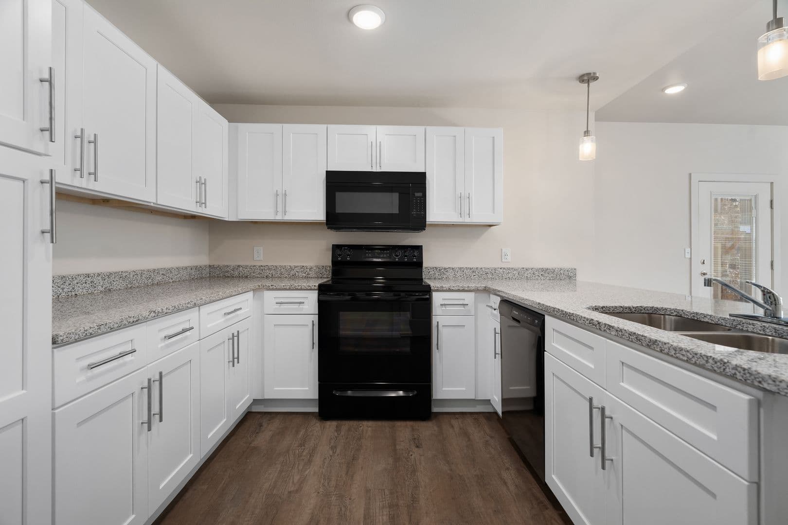 Barling Apartment: 1800 Frontier Rd