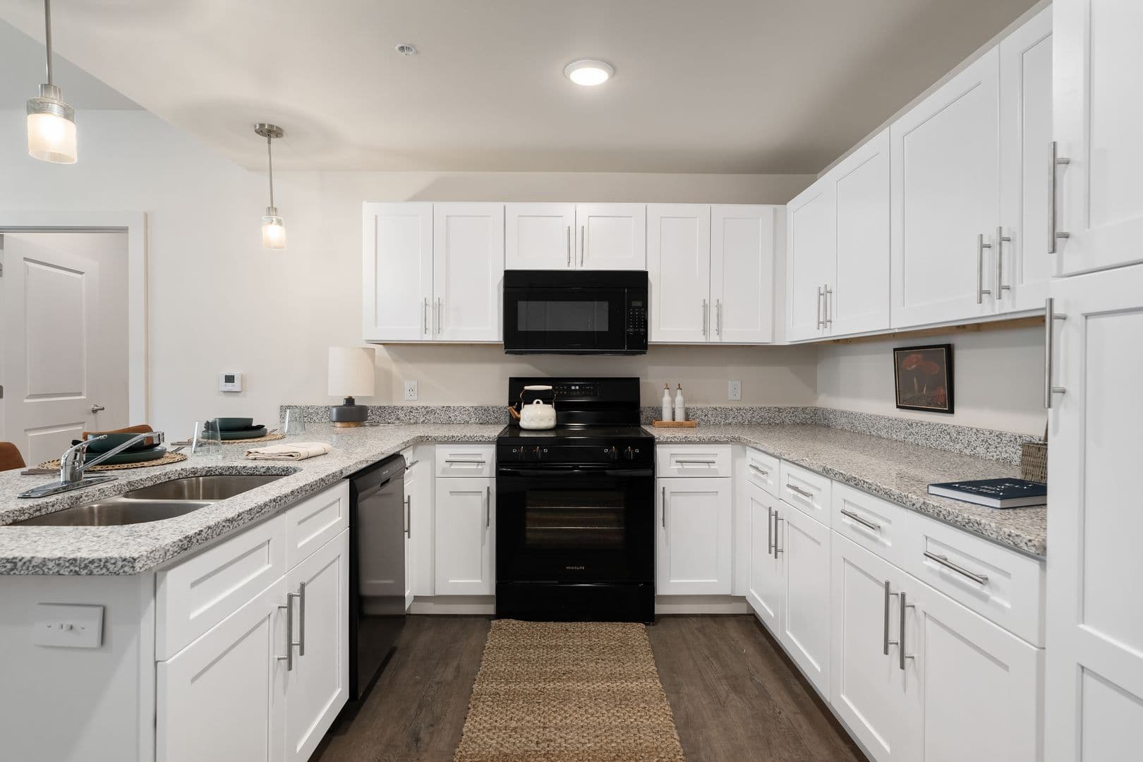 Barling Apartment: 1800 Frontier Rd