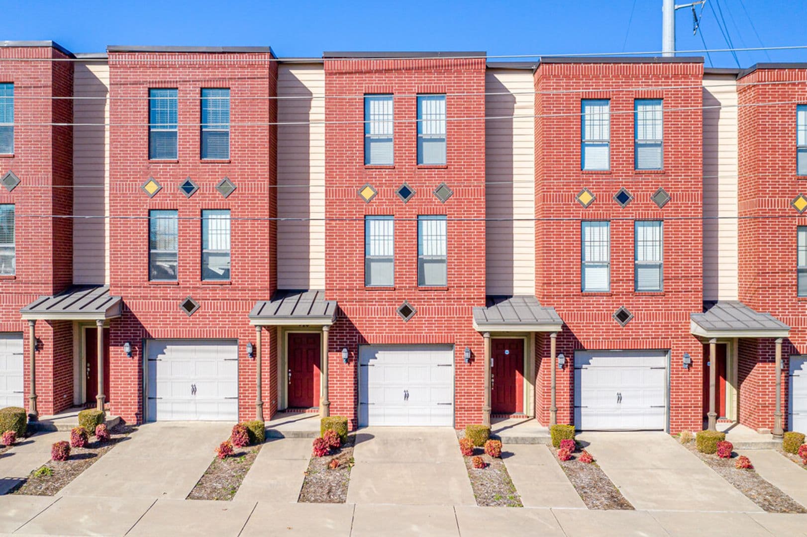 Fort Smith Apartment: 109 N 3rd St