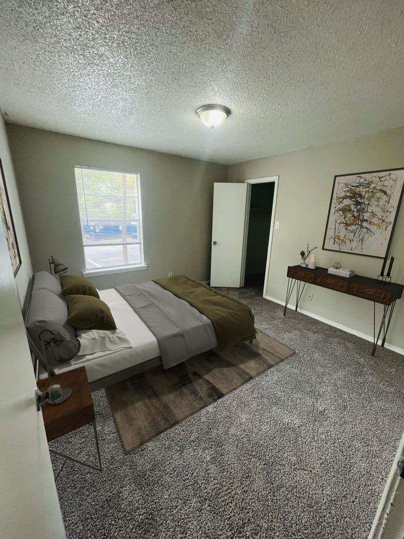 Fort Smith Apartment: 5900 Kinkead Ave