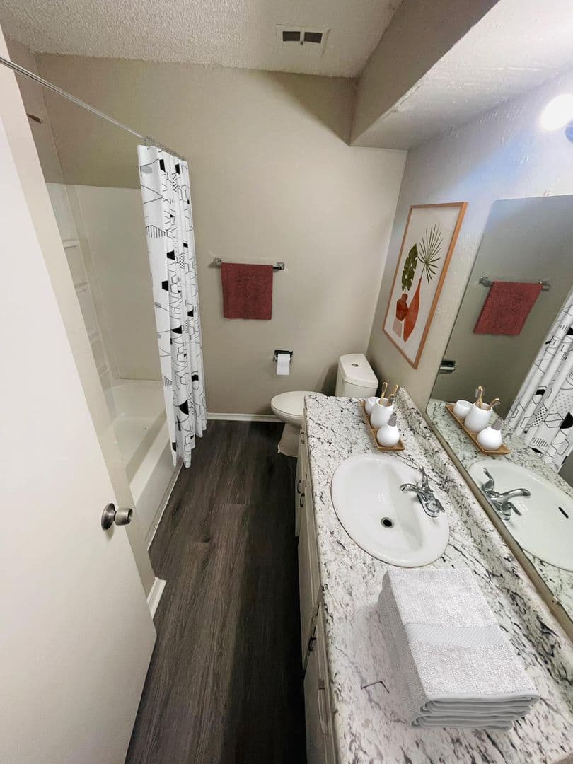 Fort Smith Apartment: 5900 Kinkead Ave
