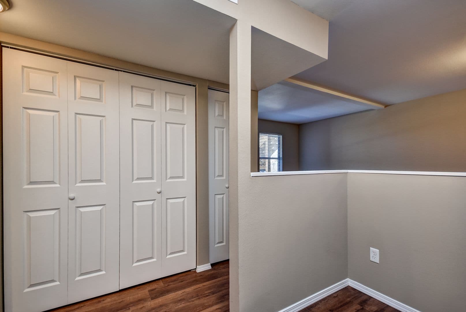 Springfield Apartment: 1306 N Frisco Ave
