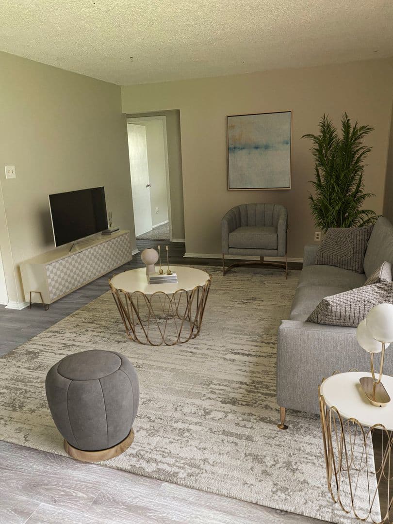 Fort Smith Apartment: 905 Raleigh St