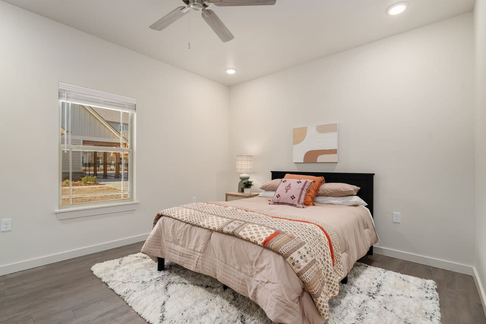 Barling Apartment: 1800 Frontier Rd