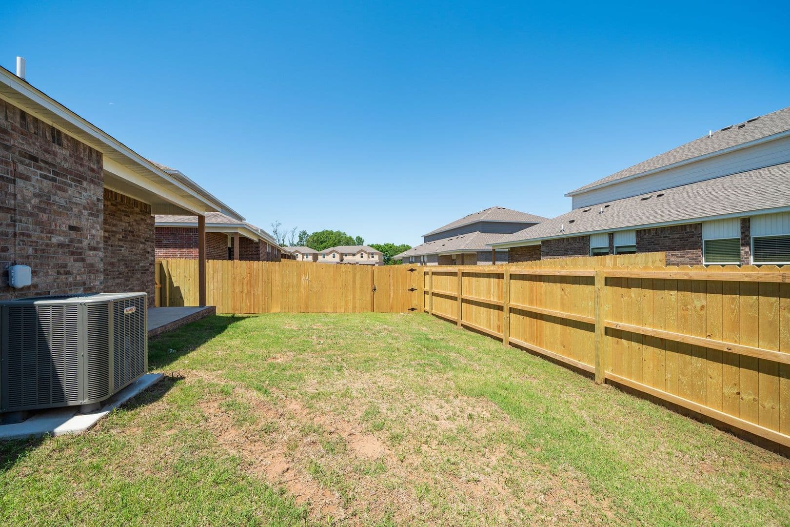 Lowell Townhome: 1544 Bermuda St