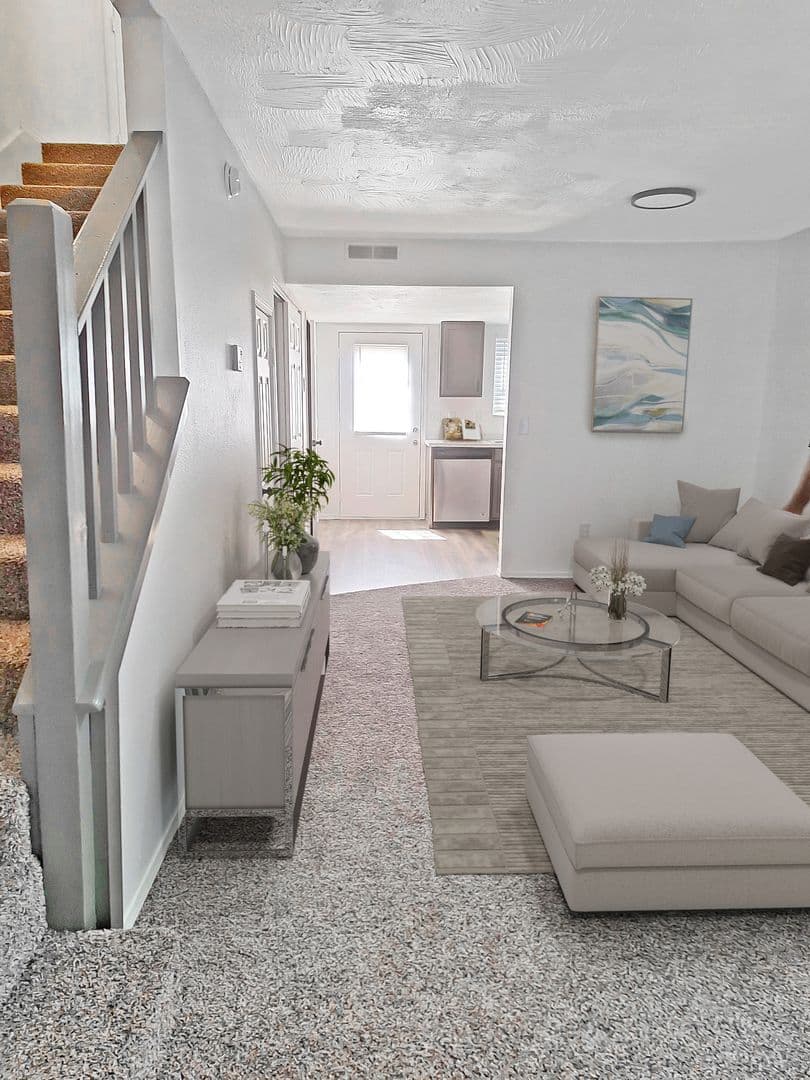 Springfield Apartment: 3020 W. Farm Road 164