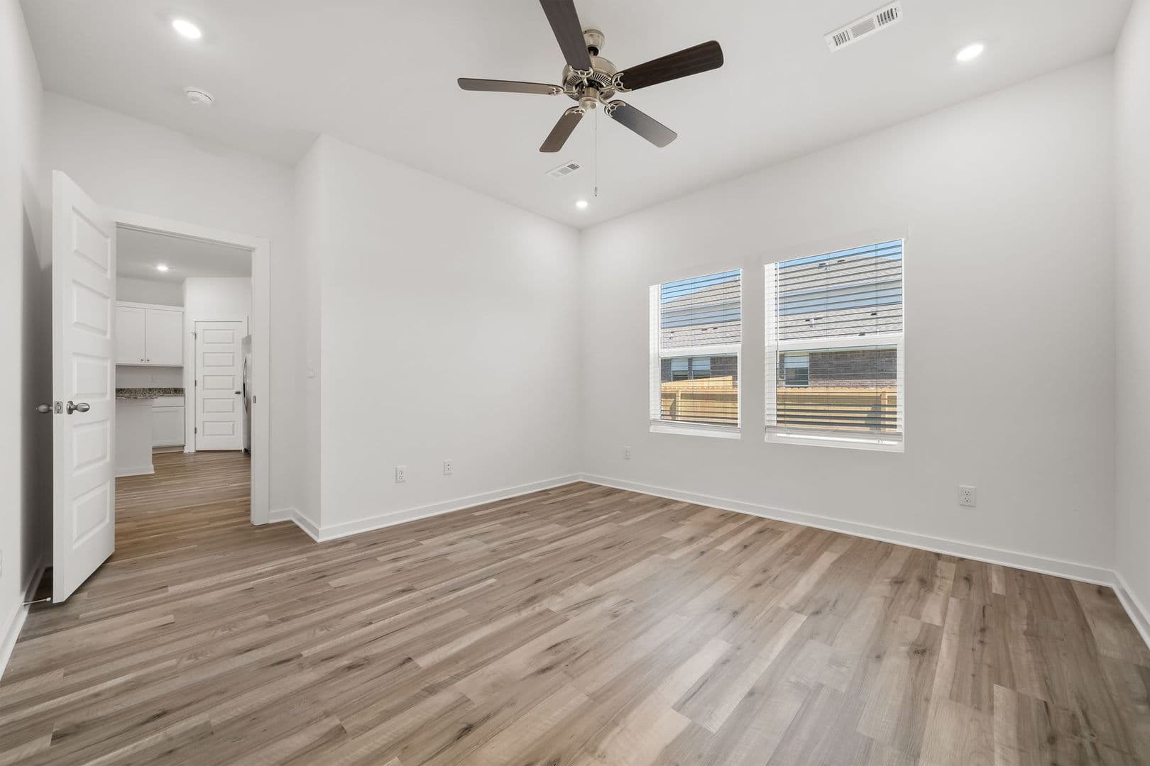 Lowell Townhome: 1544 Bermuda St