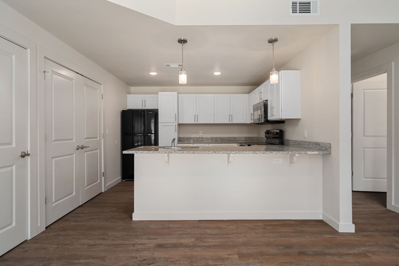 Barling Apartment: 1800 Frontier Rd