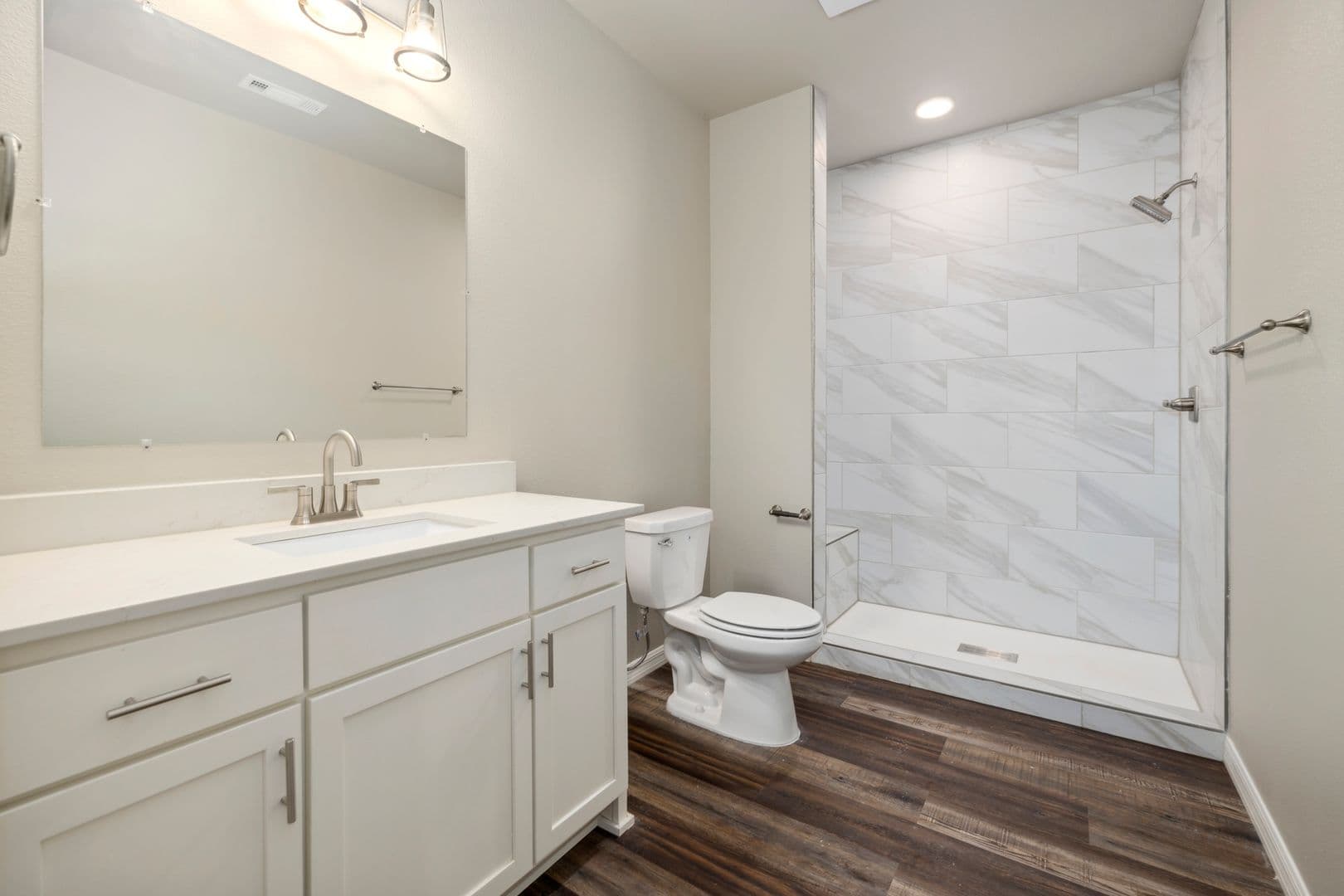 Tontitown Apartment: 693 Morsani Pl