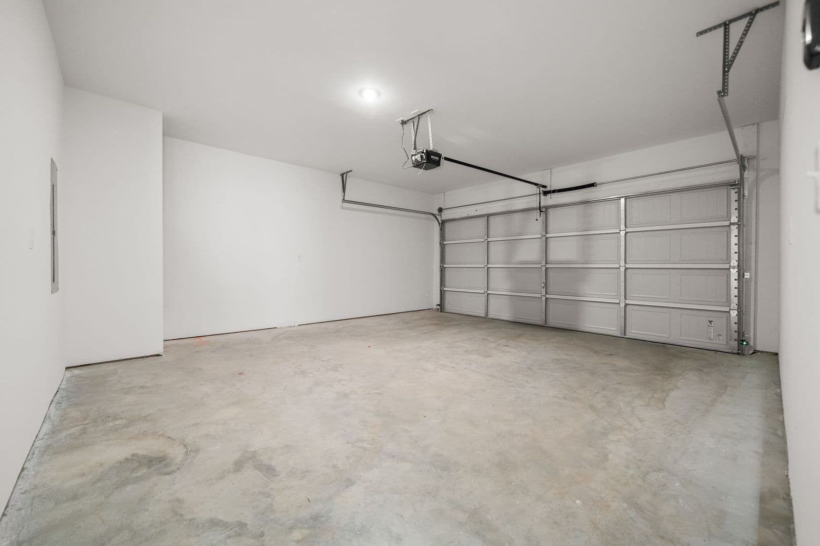 Lowell Townhome: 1544 Bermuda St