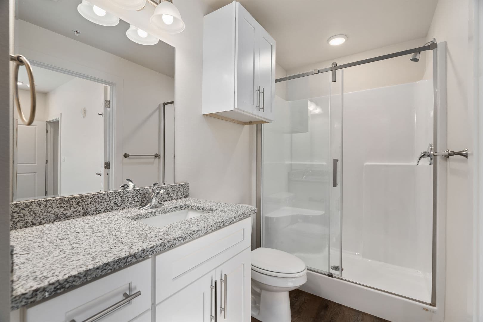Barling Apartment: 1800 Frontier Rd