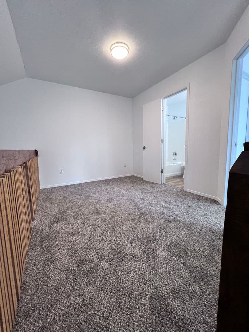 Akron Apartment: 2569 Romig Rd.