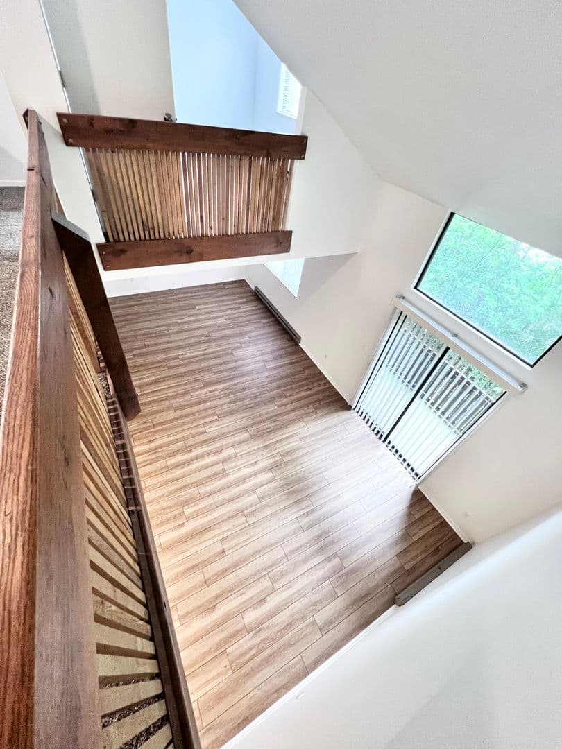 Akron Apartment: 2569 Romig Rd.