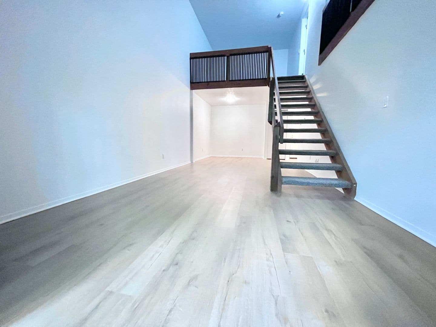 Akron Apartment: 2569 Romig Rd.