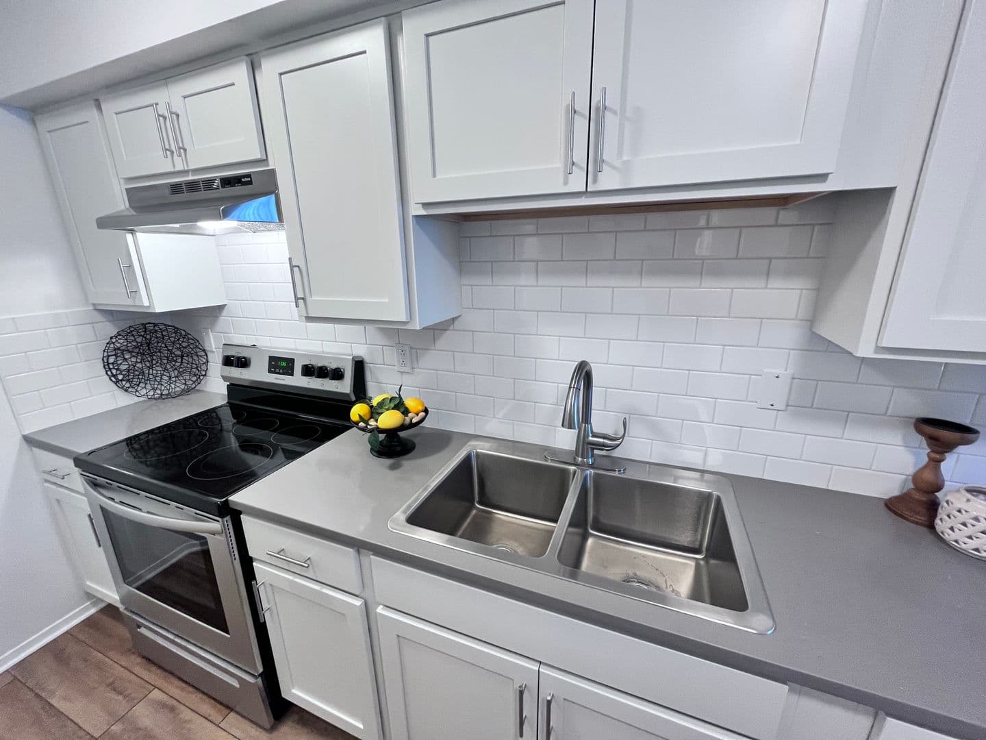 Akron Apartment: 2569 Romig Rd.
