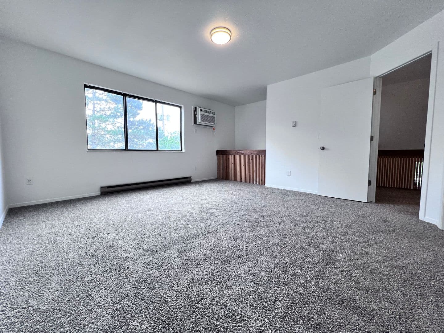 Akron Apartment: 2569 Romig Rd.