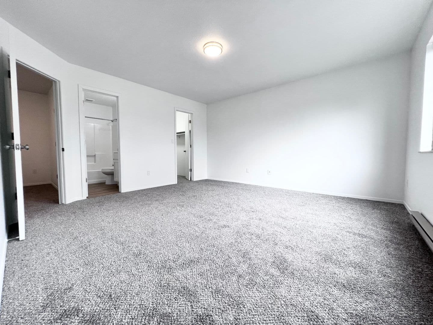 Akron Apartment: 2569 Romig Rd.