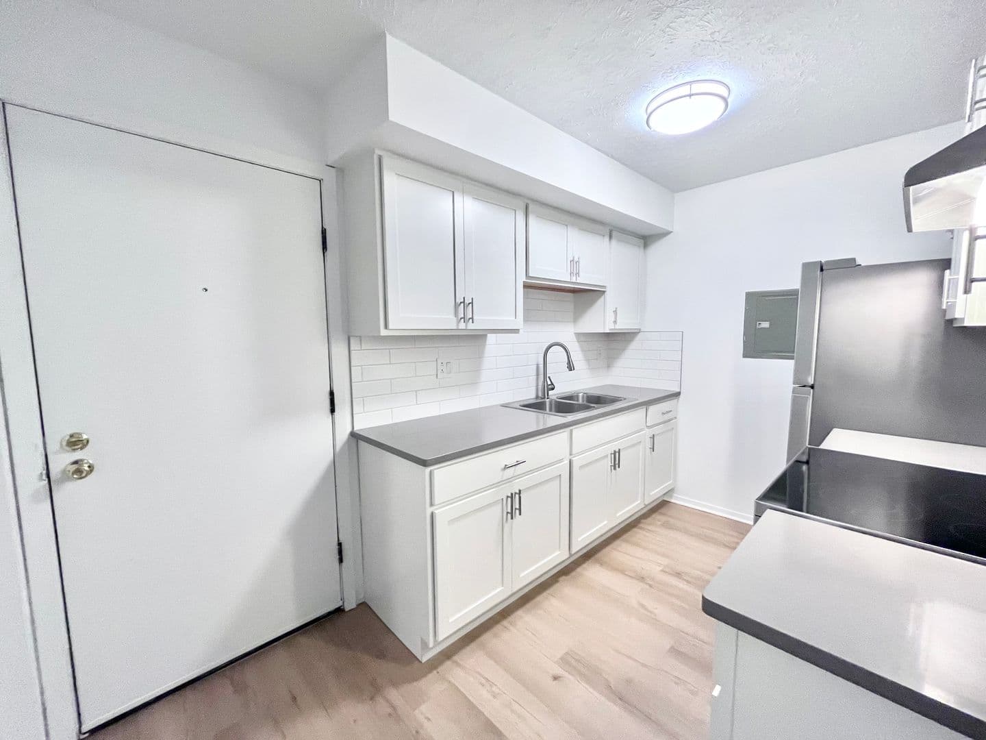 Akron Apartment: 2569 Romig Rd.
