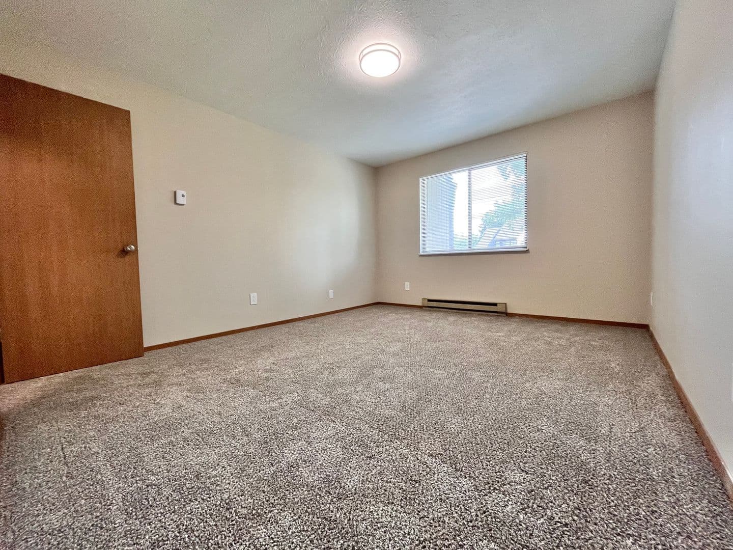 Akron Apartment: 2569 Romig Rd.