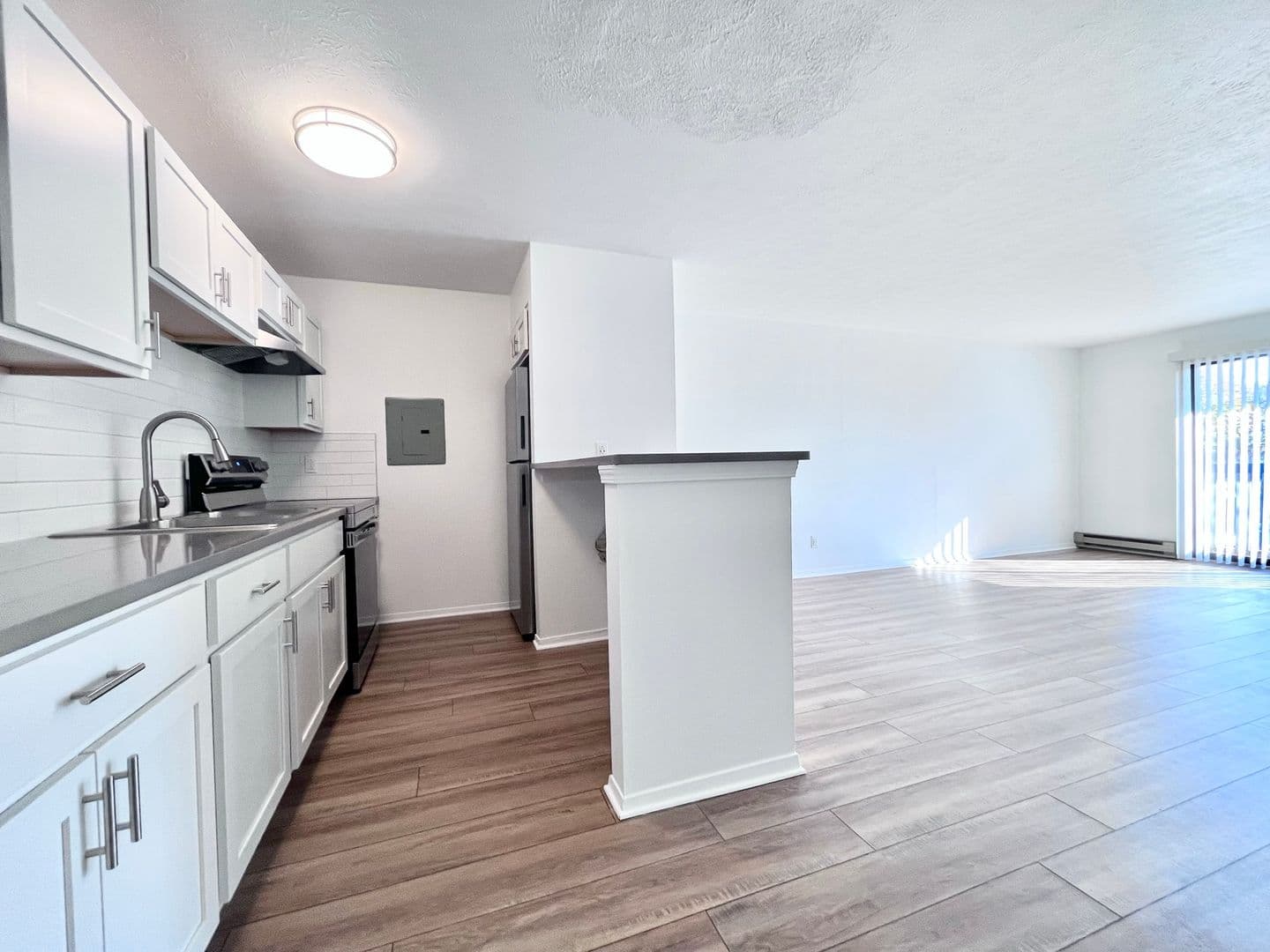 Akron Apartment: 2569 Romig Rd.