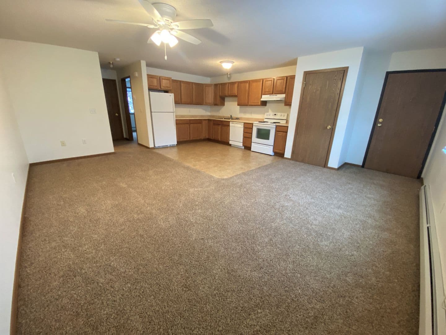 Faribault Apartment: 2610 Cardinal Ave - 304