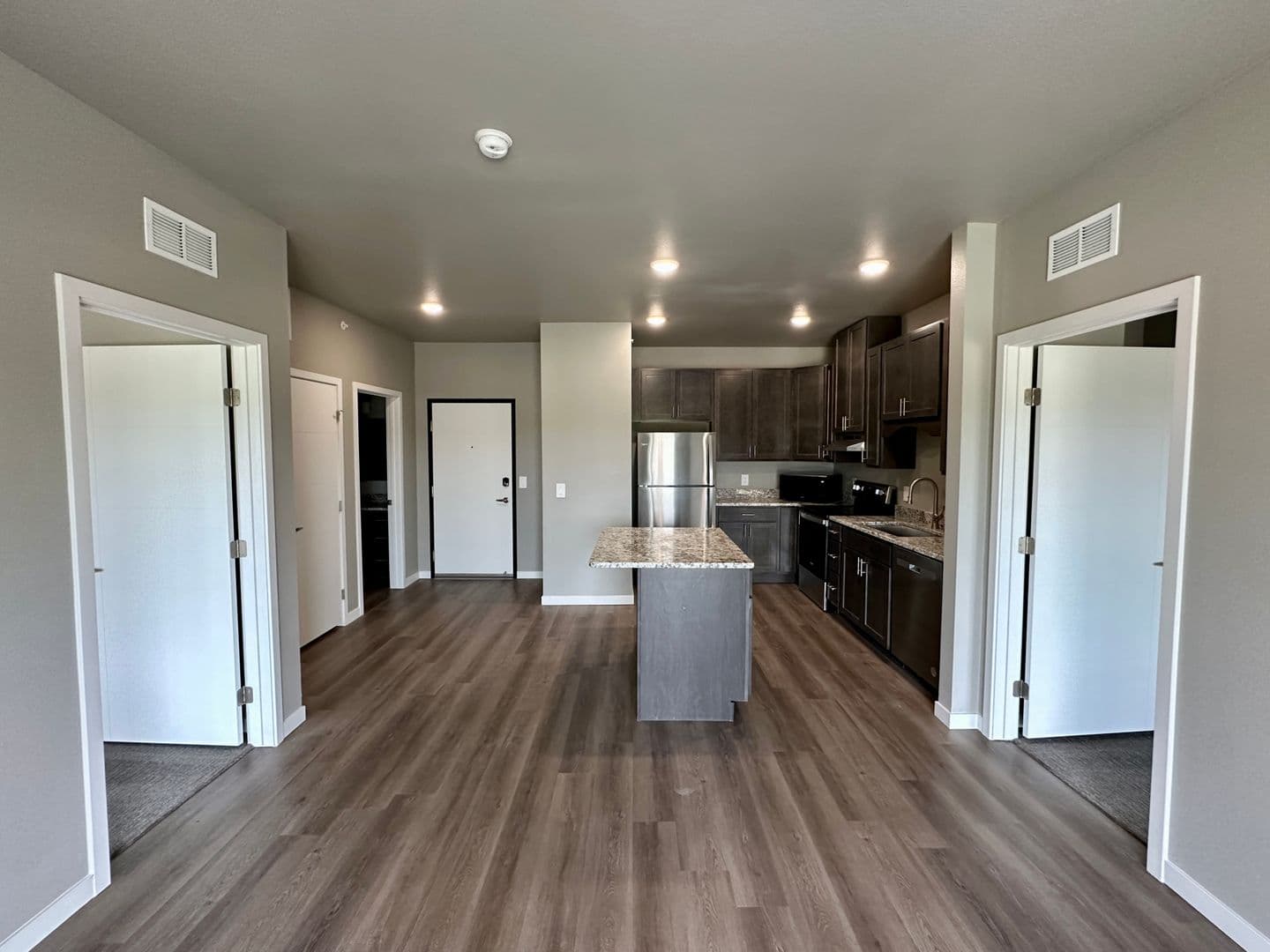Northfield Apartment: 801 Kraewood Drive