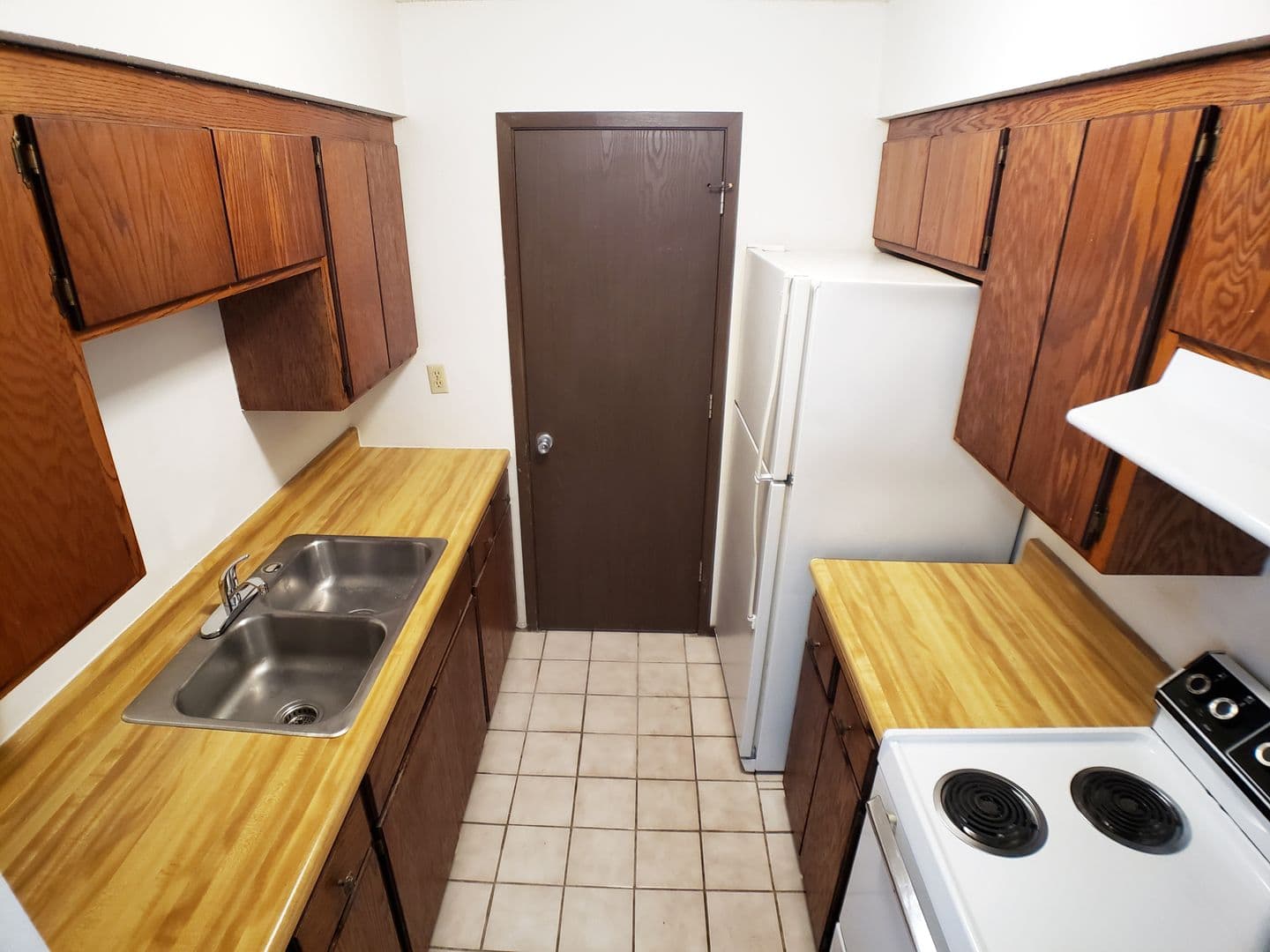 Lonsdale Apartment: 321 1st Ave SE - RHS LONS-#4