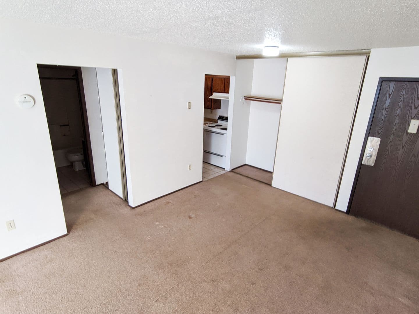 Lonsdale Apartment: 321 1st Ave SE - RHS LONS-#13