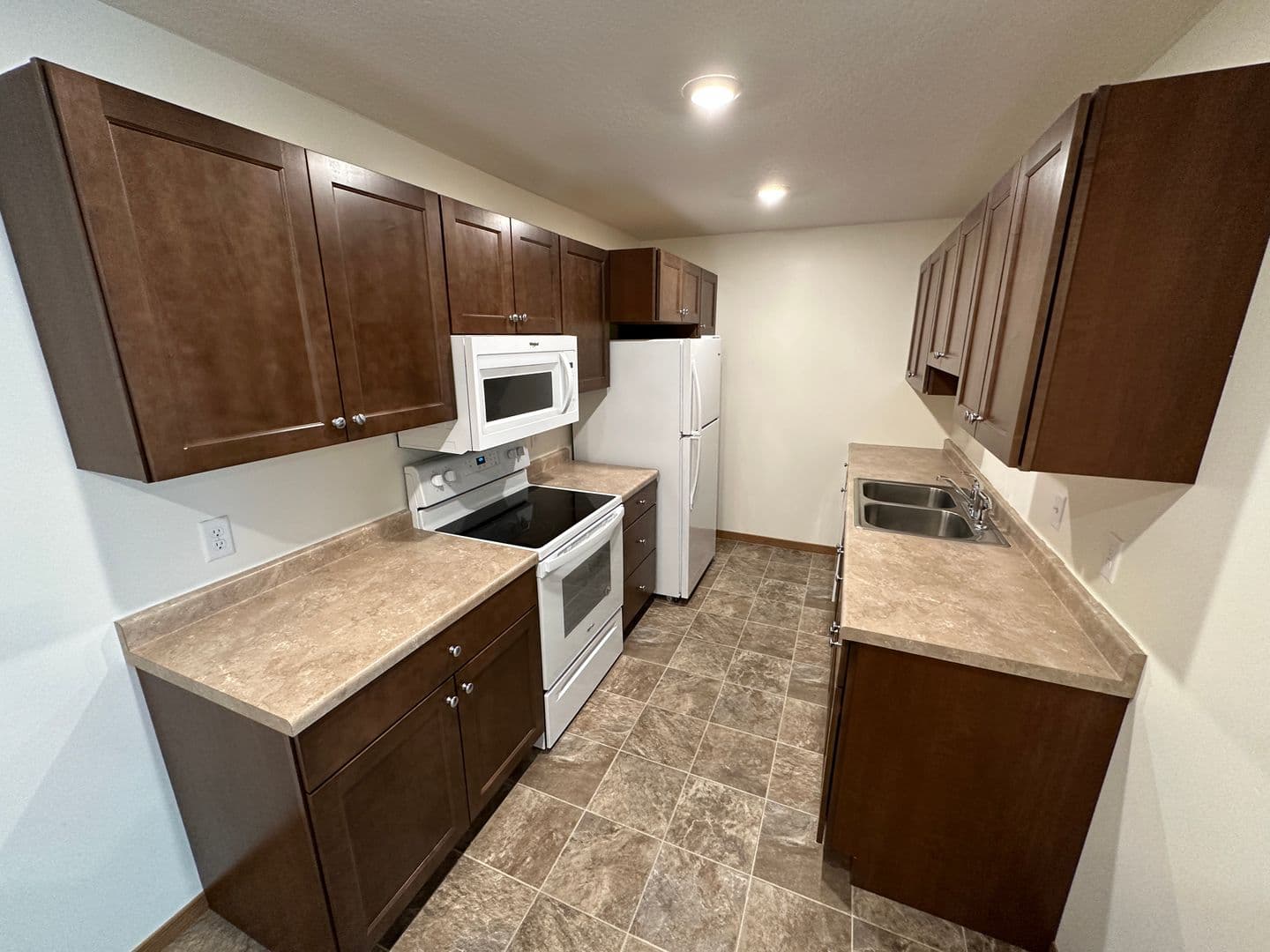 Faribault Apartment: 2805 Cardinal Ave. - 207
