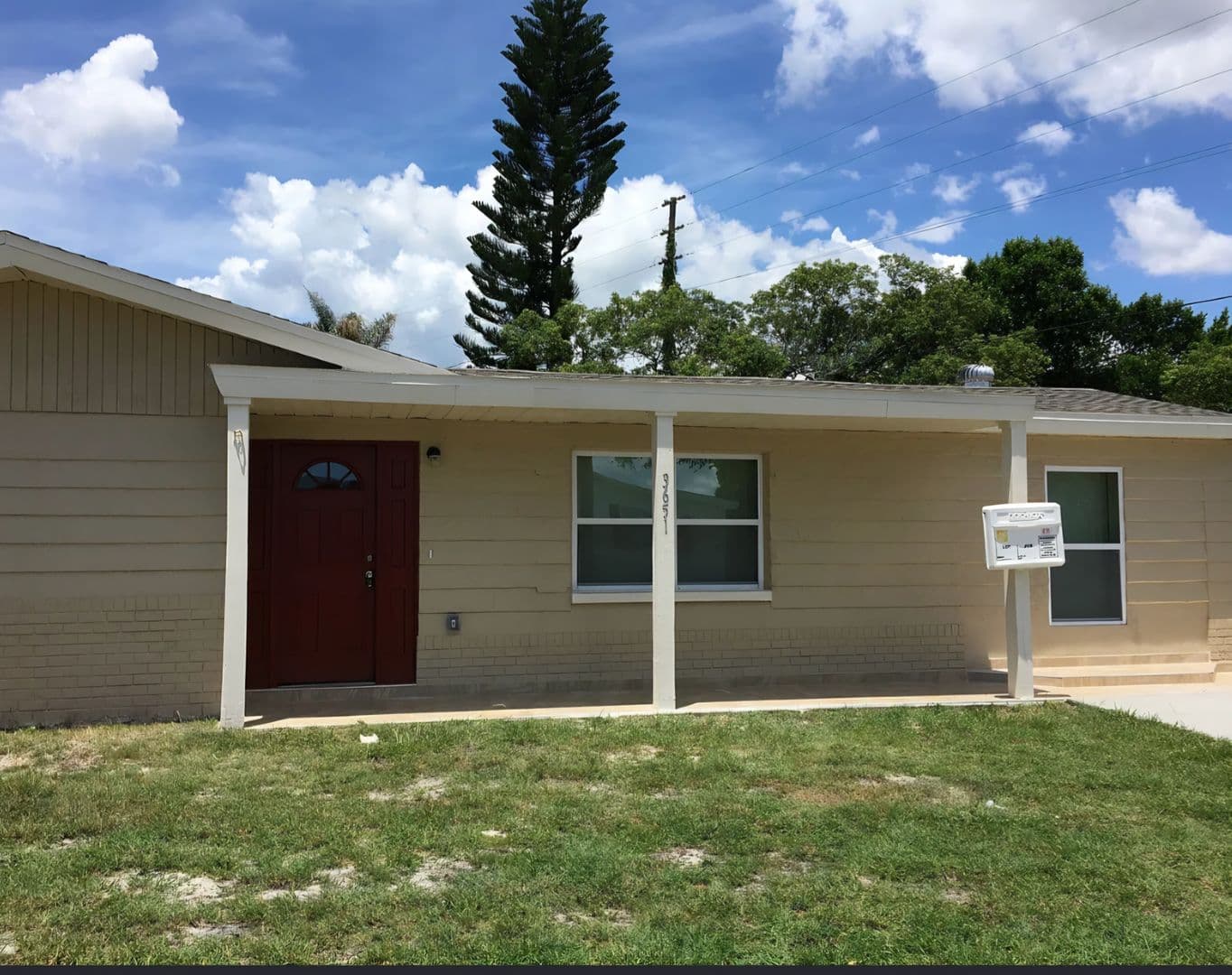Holiday House: 3651 Moog Rd.