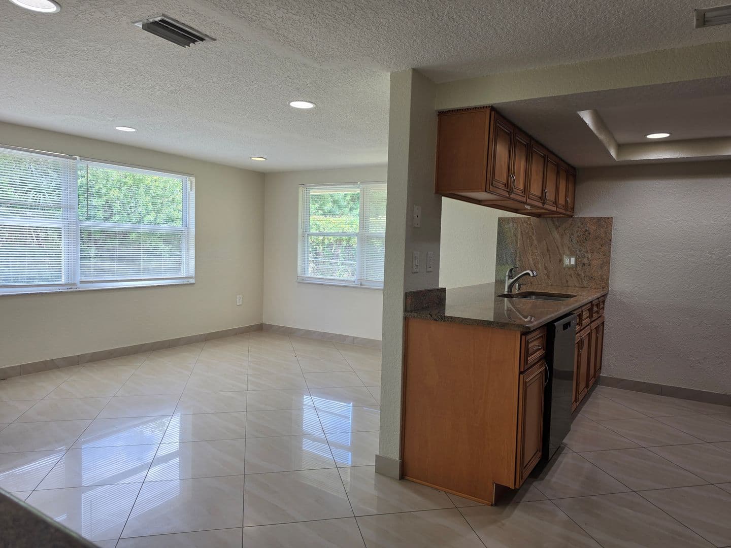 New Port Richey House: 4302 Rudder Way