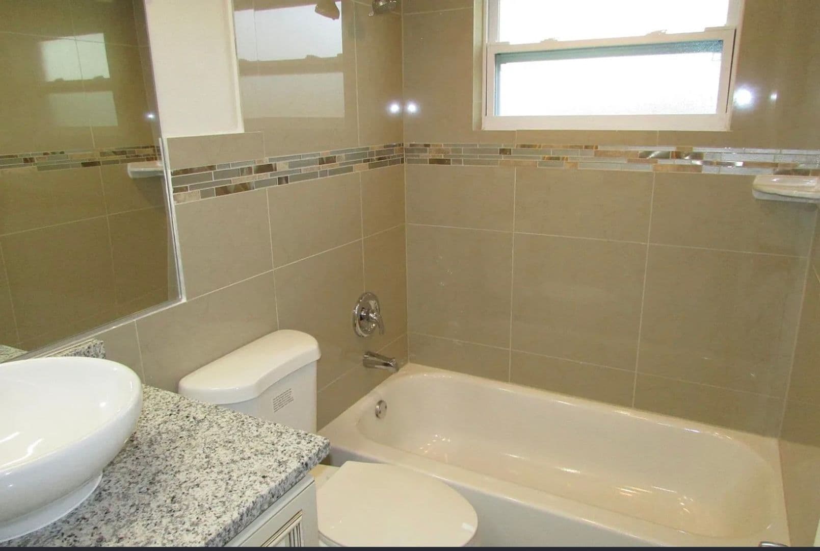 Port Richey House: 10909 Fillmore Ave