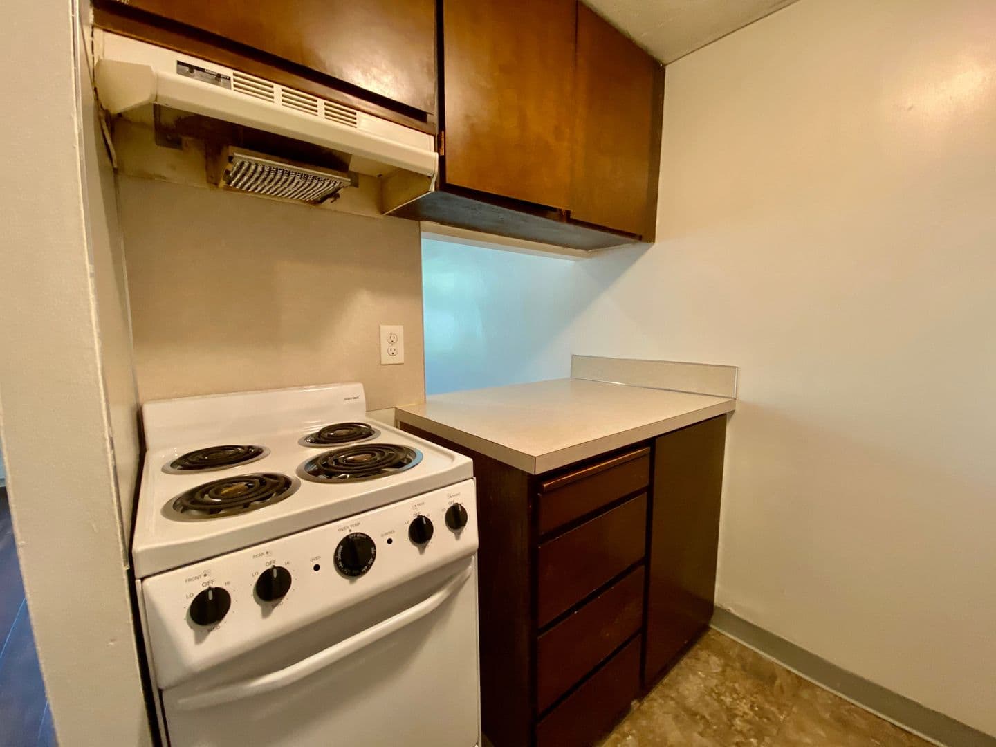 Seattle Apartment: 404 E. Howell St.