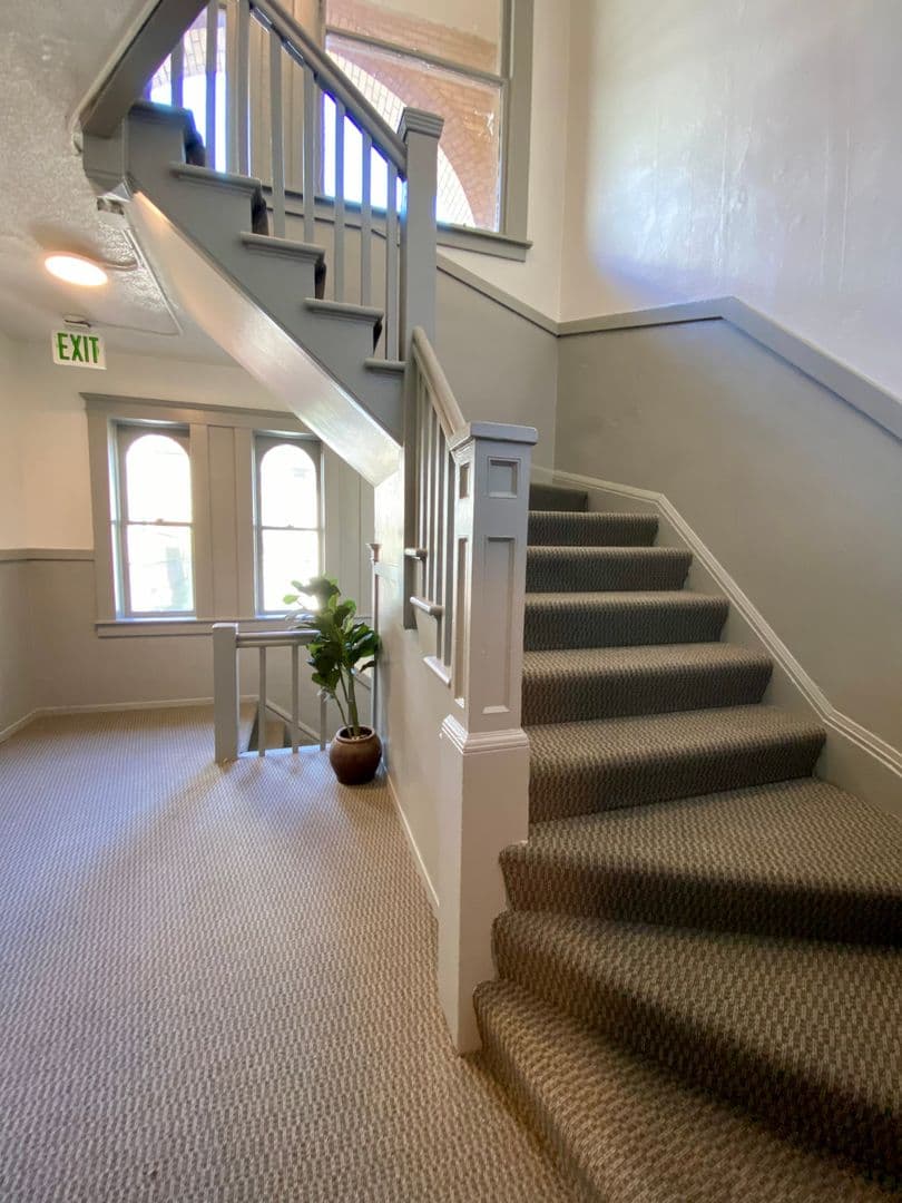 Seattle Apartment: 1511 Boylston Ave
