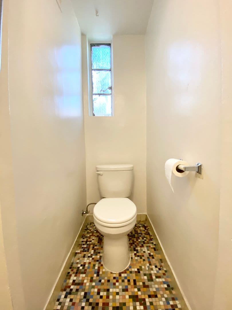 Seattle Apartment: 404 E. Howell St.