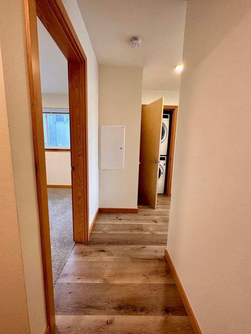 Seattle Apartment: 2226 NW 58th St.