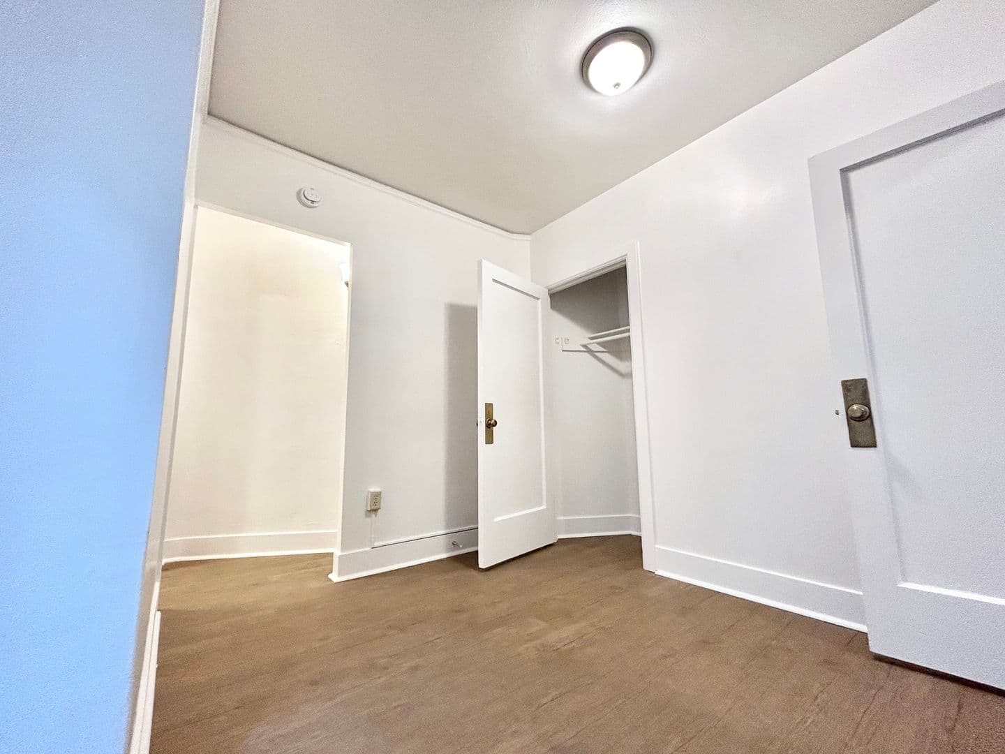 Seattle Apartment: 404 E. Howell St.
