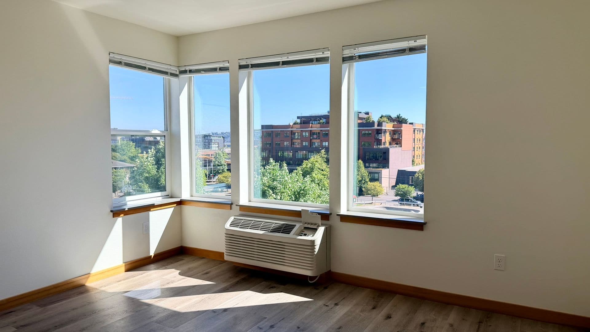 Seattle Apartment: 2226 NW 58th St.