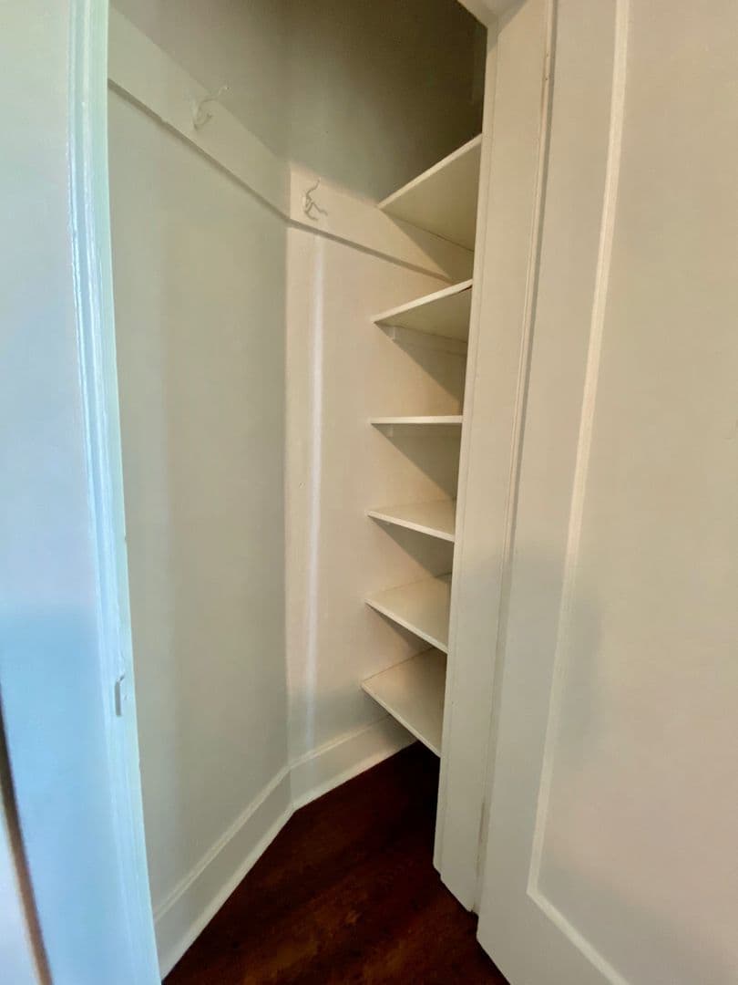 Seattle Apartment: 404 E. Howell St.