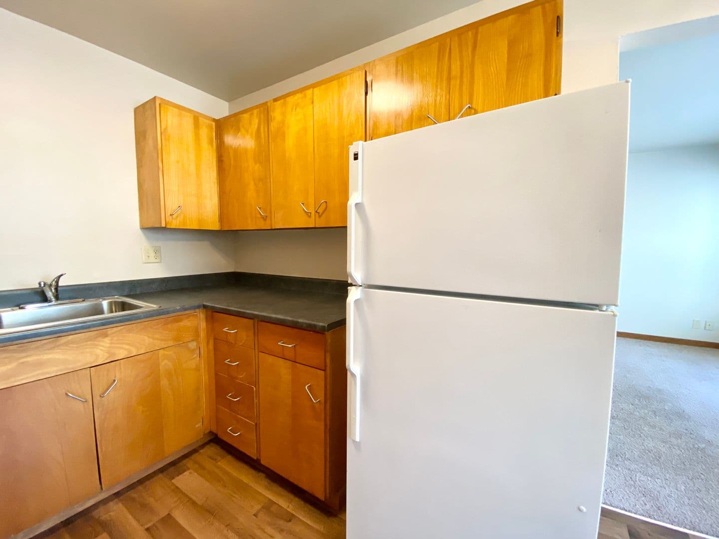 Seattle Apartment: 3200 NE 140th St.