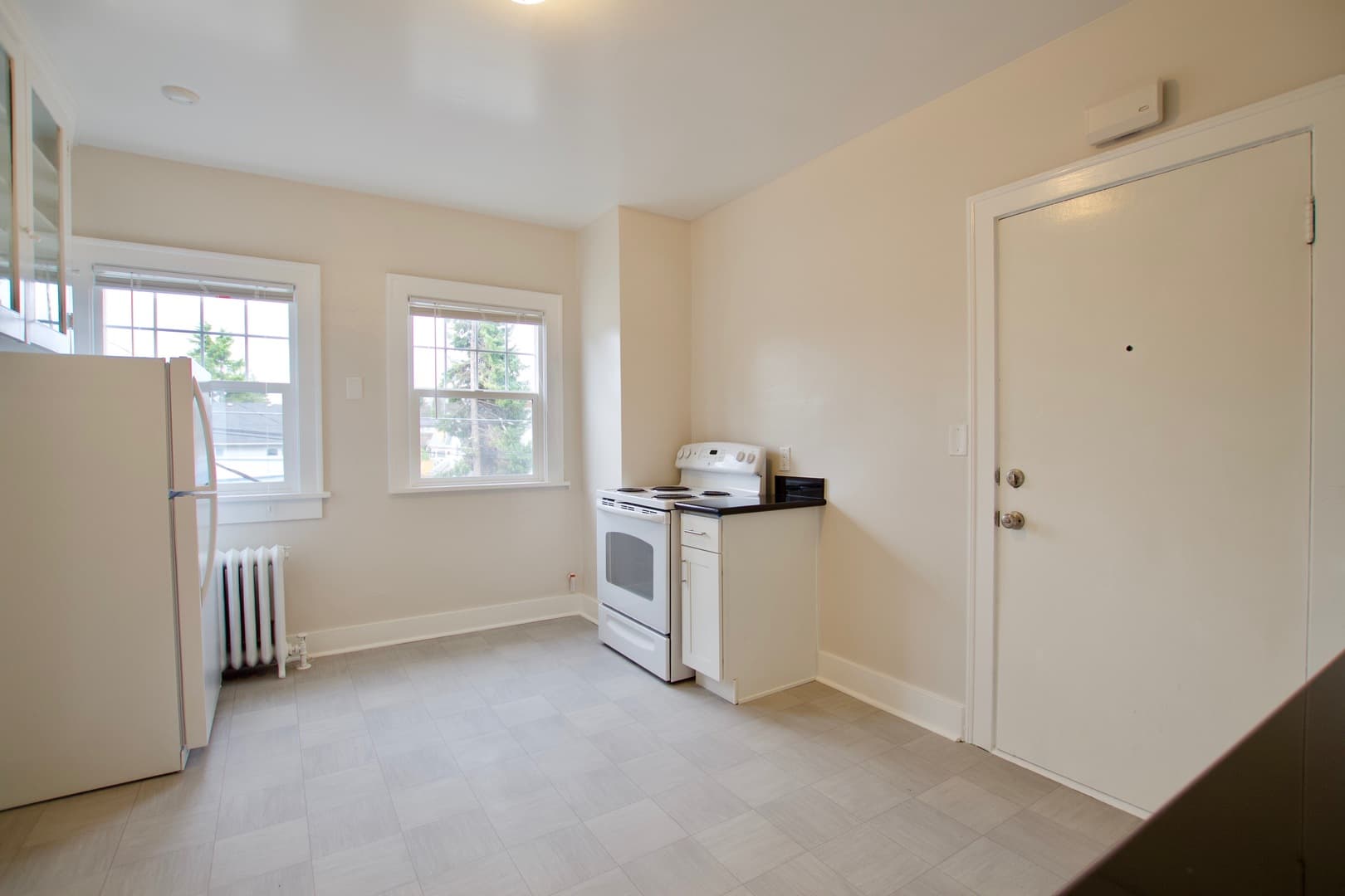 Seattle Apartment: 6406-6414 32nd Ave NW