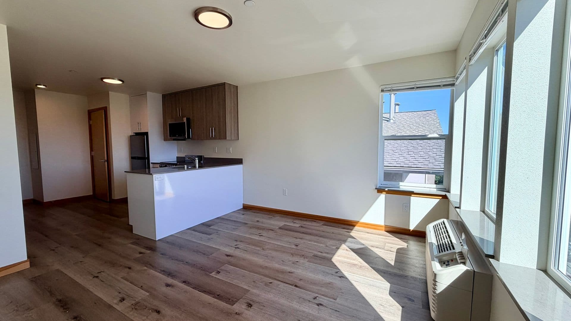 Seattle Apartment: 2226 NW 58th St.