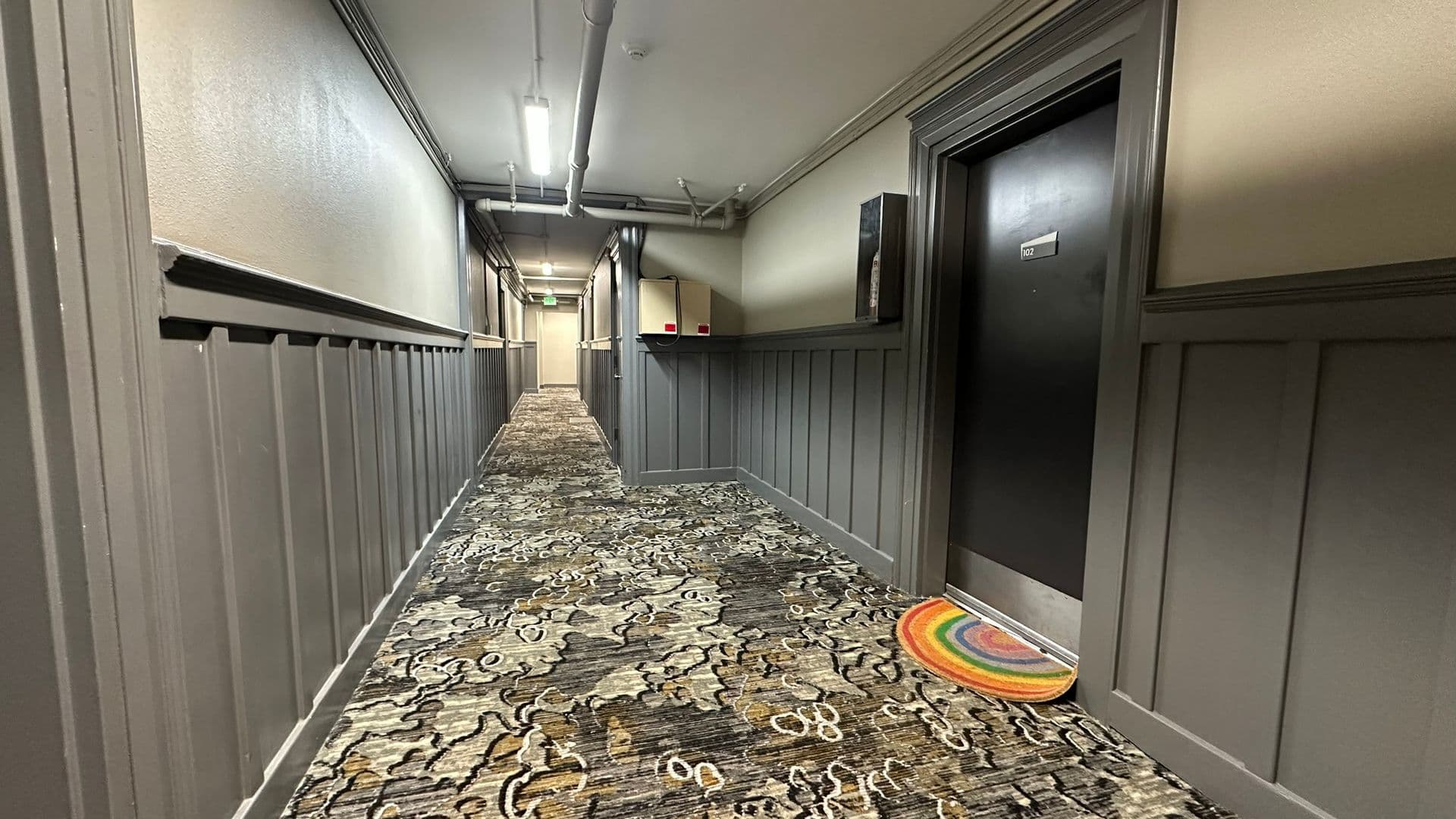 Seattle Apartment: 814 Columbia St