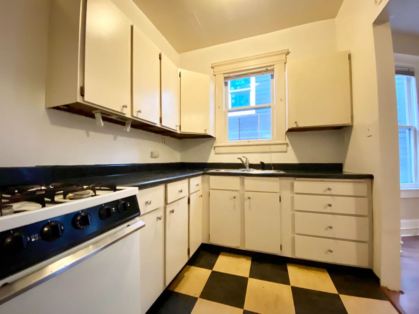 Seattle Apartment: 1511 Boylston Ave