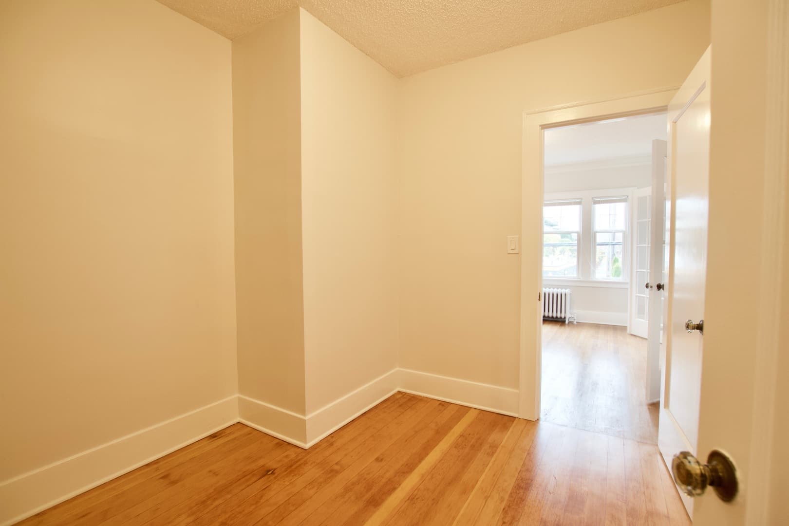 Seattle Apartment: 6406-6414 32nd Ave NW