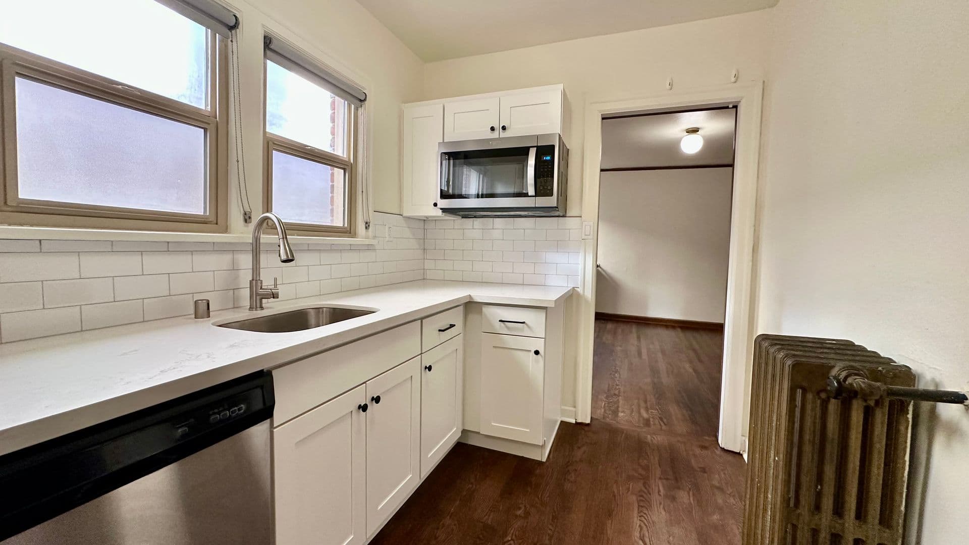 Seattle Apartment: 5234 University Way NE